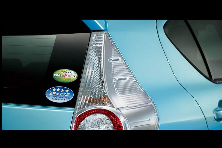 Toyota Aqua /Prius C