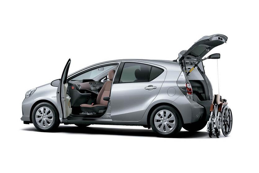 Toyota Aqua /Prius C