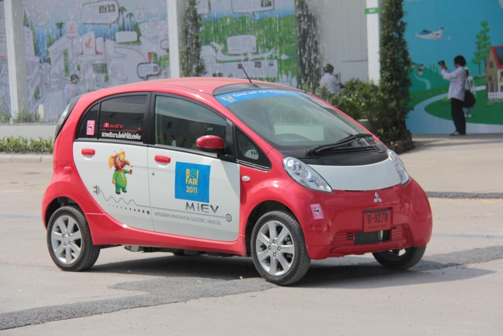 ค่ายรถยนต์ Boi fair 2011-2012