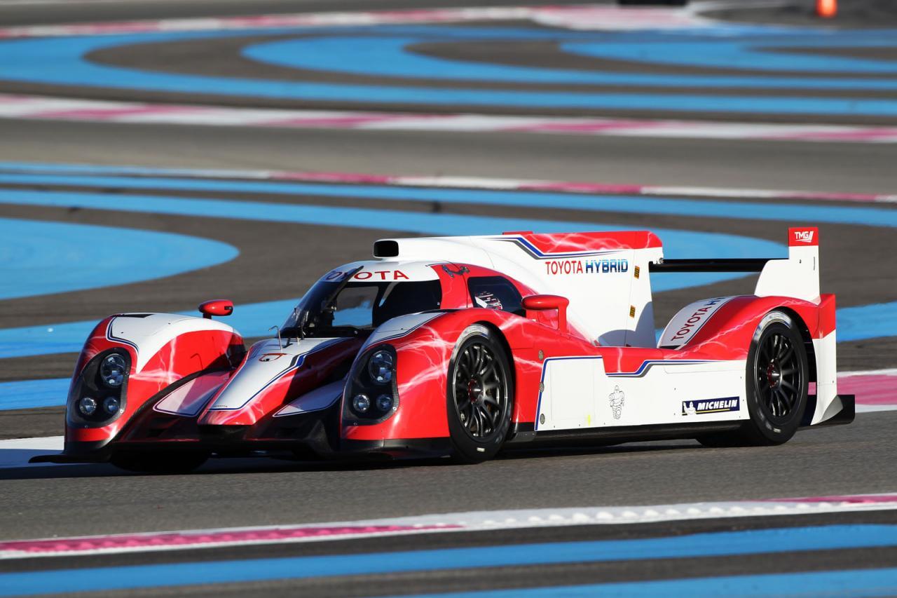 http://auto.sanook.com/3395/toyota-ts030-..ตัวแข่ง-le-mans-ท้าพิสูจน์เครื่องยนต์ไฮบริด/