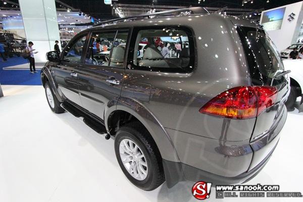 Mitsubishi มอเตอร์โชว์ 2012