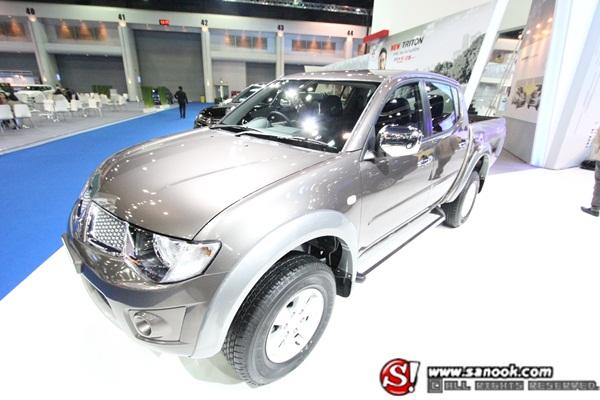 Mitsubishi มอเตอร์โชว์ 2012