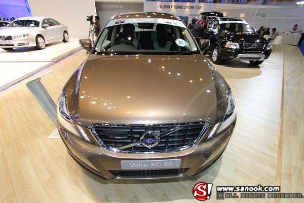 Nissan มอเตอร์โชว์ 2012