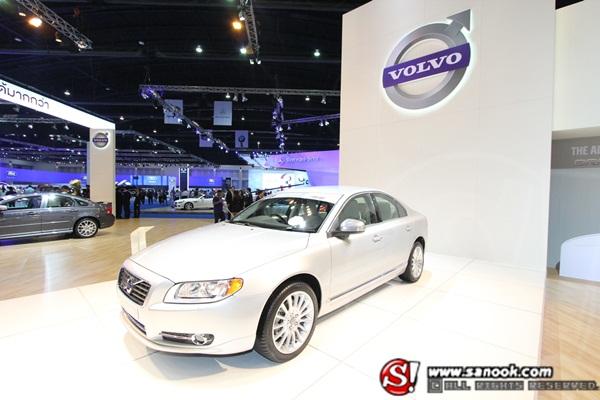 Nissan มอเตอร์โชว์ 2012