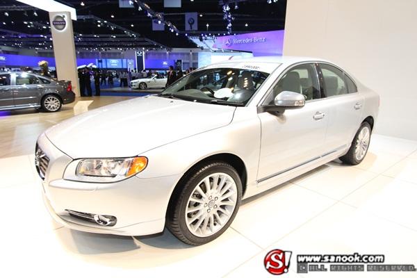 Nissan มอเตอร์โชว์ 2012