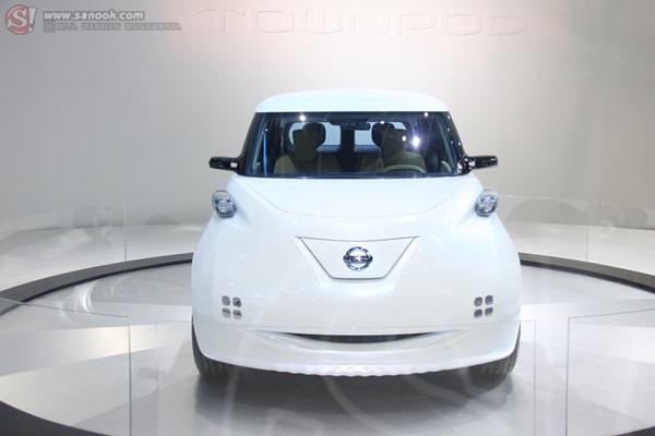 Nissan -Motor Show 2012