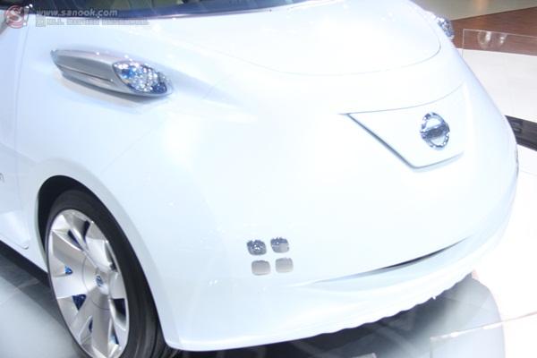 Nissan -Motor Show 2012