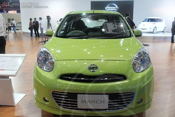 Nissan -Motor Show 2012