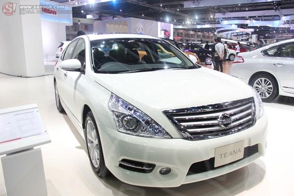 Nissan -Motor Show 2012
