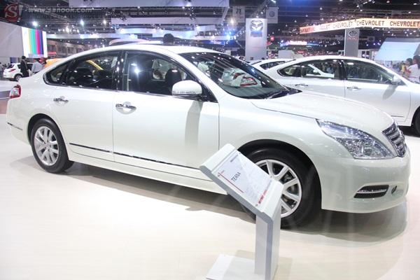 Nissan -Motor Show 2012