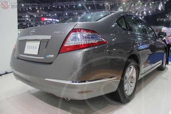 Nissan -Motor Show 2012