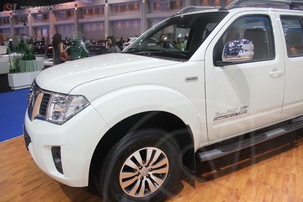 Nissan -Motor Show 2012