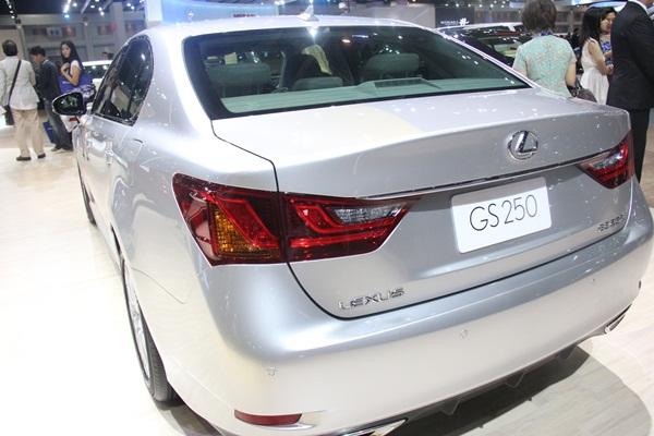  Lexus ในงาน Motor Show 2012 