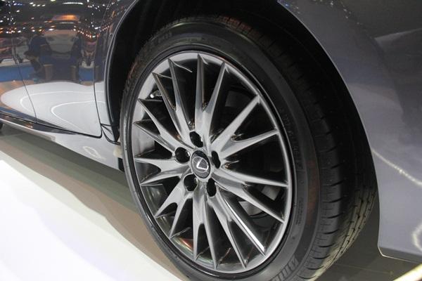  Lexus ในงาน Motor Show 2012 