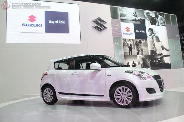 บูธ Suzuki ในงาน มอเตอร์โชว์ 2012