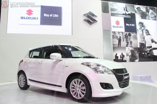 บูธ Suzuki ในงาน มอเตอร์โชว์ 2012