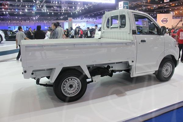 บูธ Suzuki ในงาน มอเตอร์โชว์ 2012