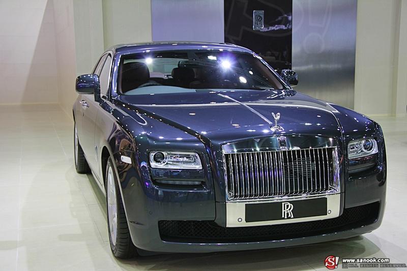 อันดับที่ 4 Rolls-Royce Ghost Extended Wheelbase