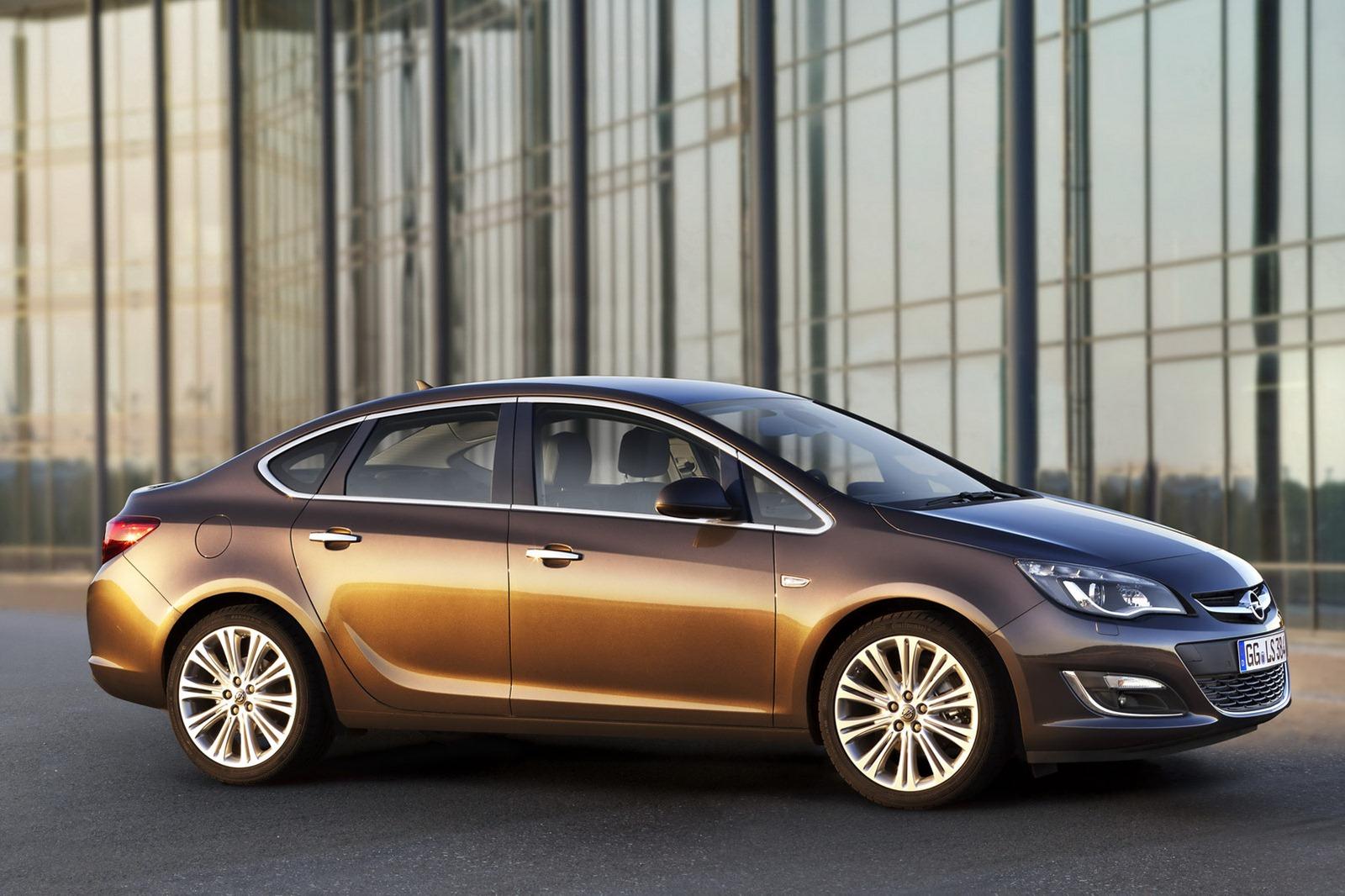 2013  Vauxhall Astra