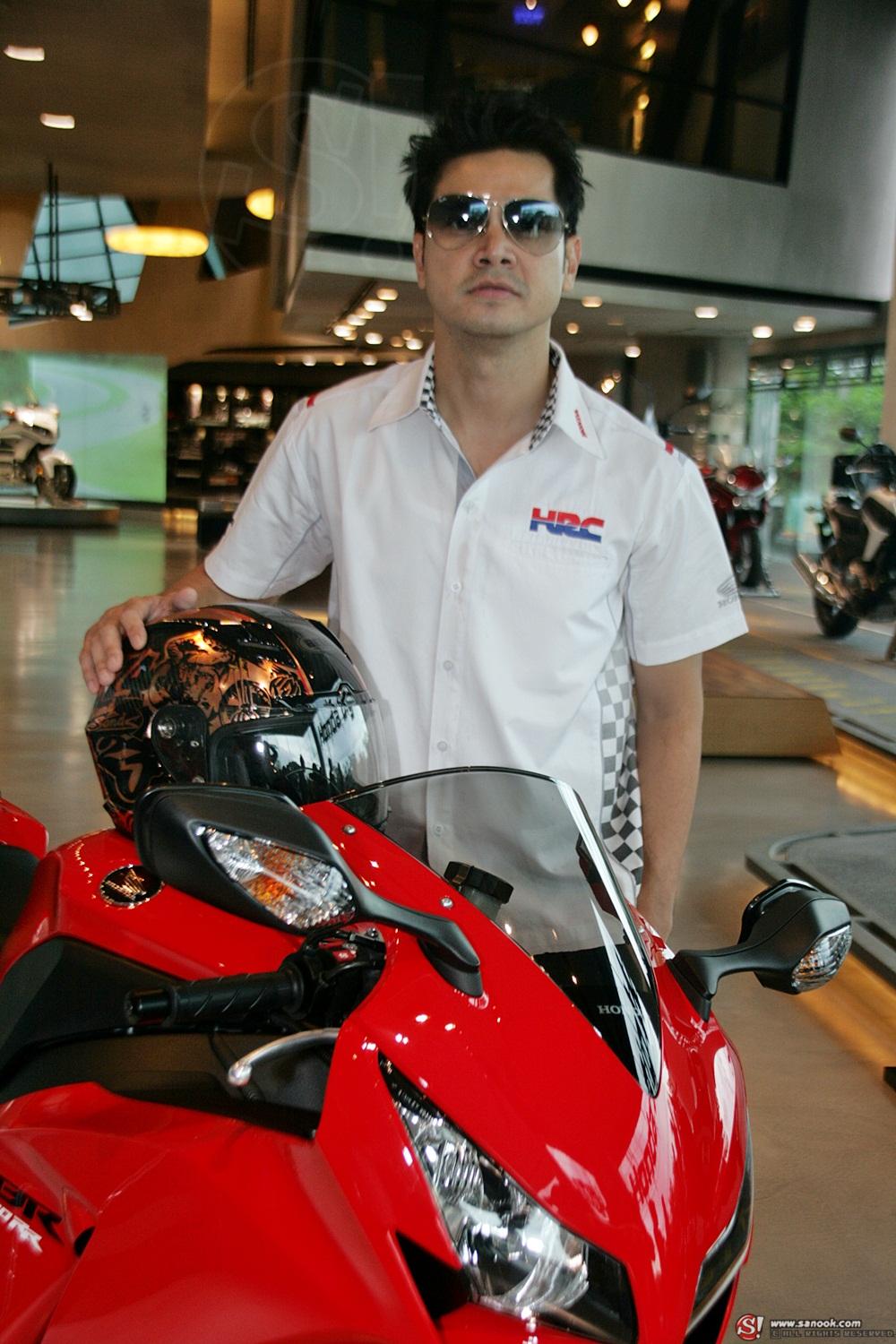  เต๋า- Honda CBR 1000 RR