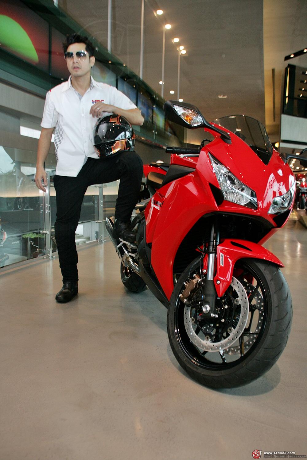  เต๋า- Honda CBR 1000 RR
