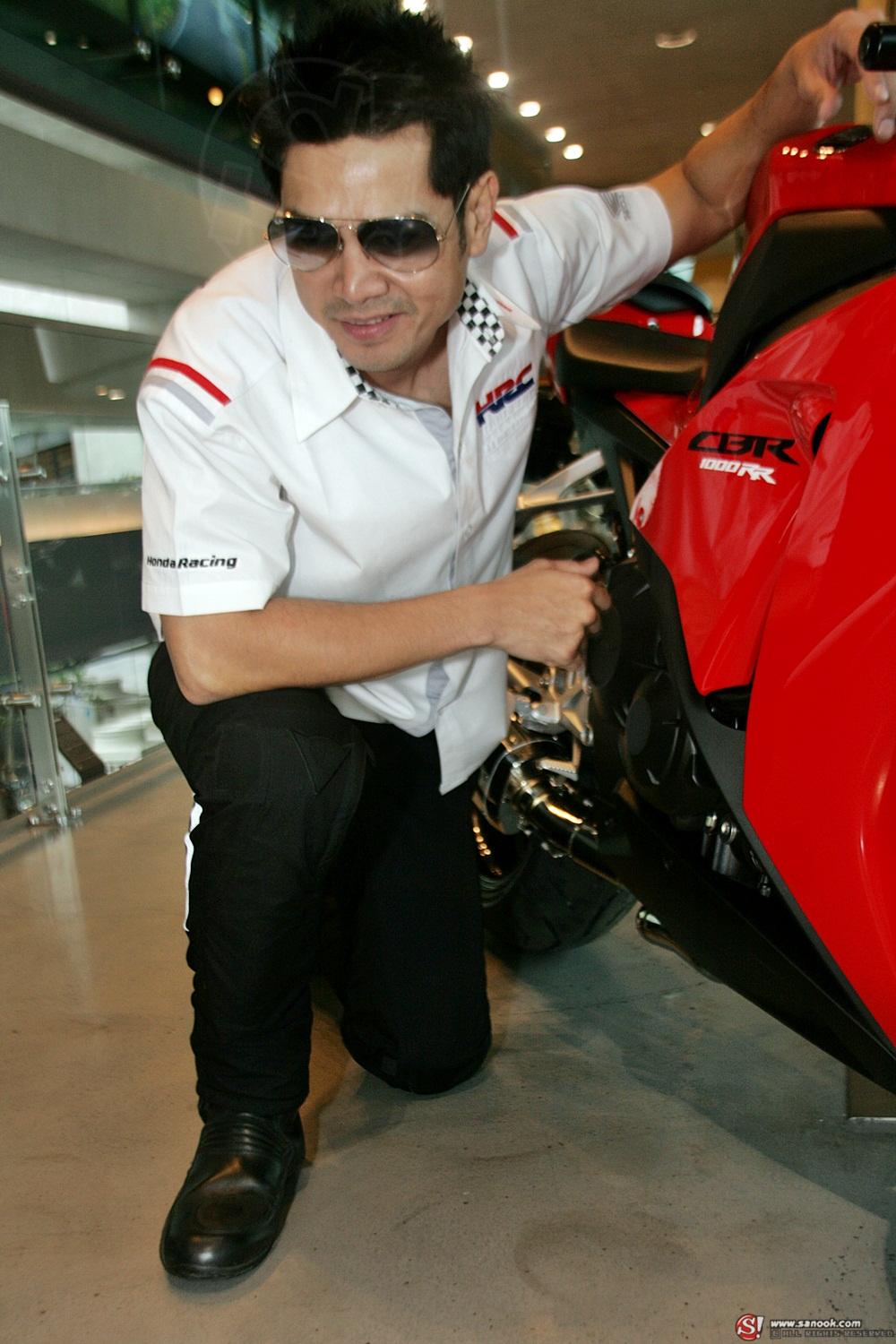  เต๋า- Honda CBR 1000 RR