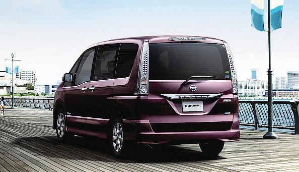  Nissan Serena S Hybrid