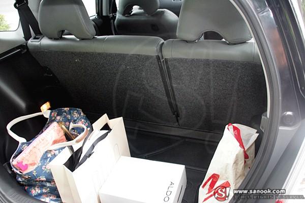 เปิดรถดารา-ออยมิรา 