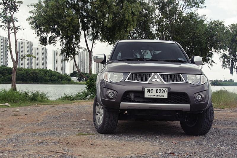 Mitsubishi Triton plus 2012