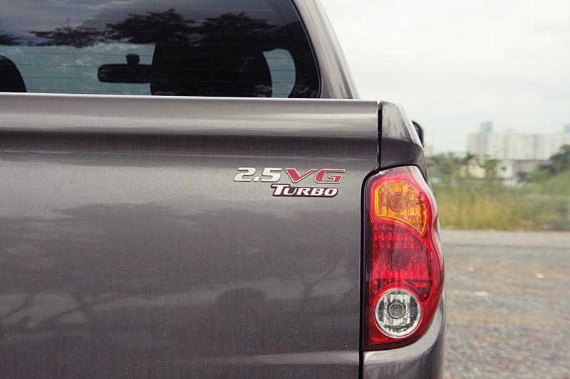 Mitsubishi Triton plus 2012