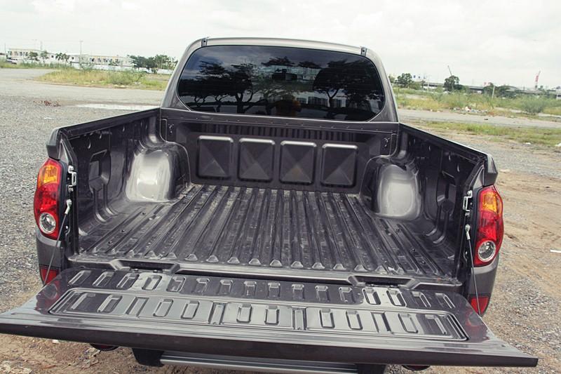 Mitsubishi Triton plus 2012