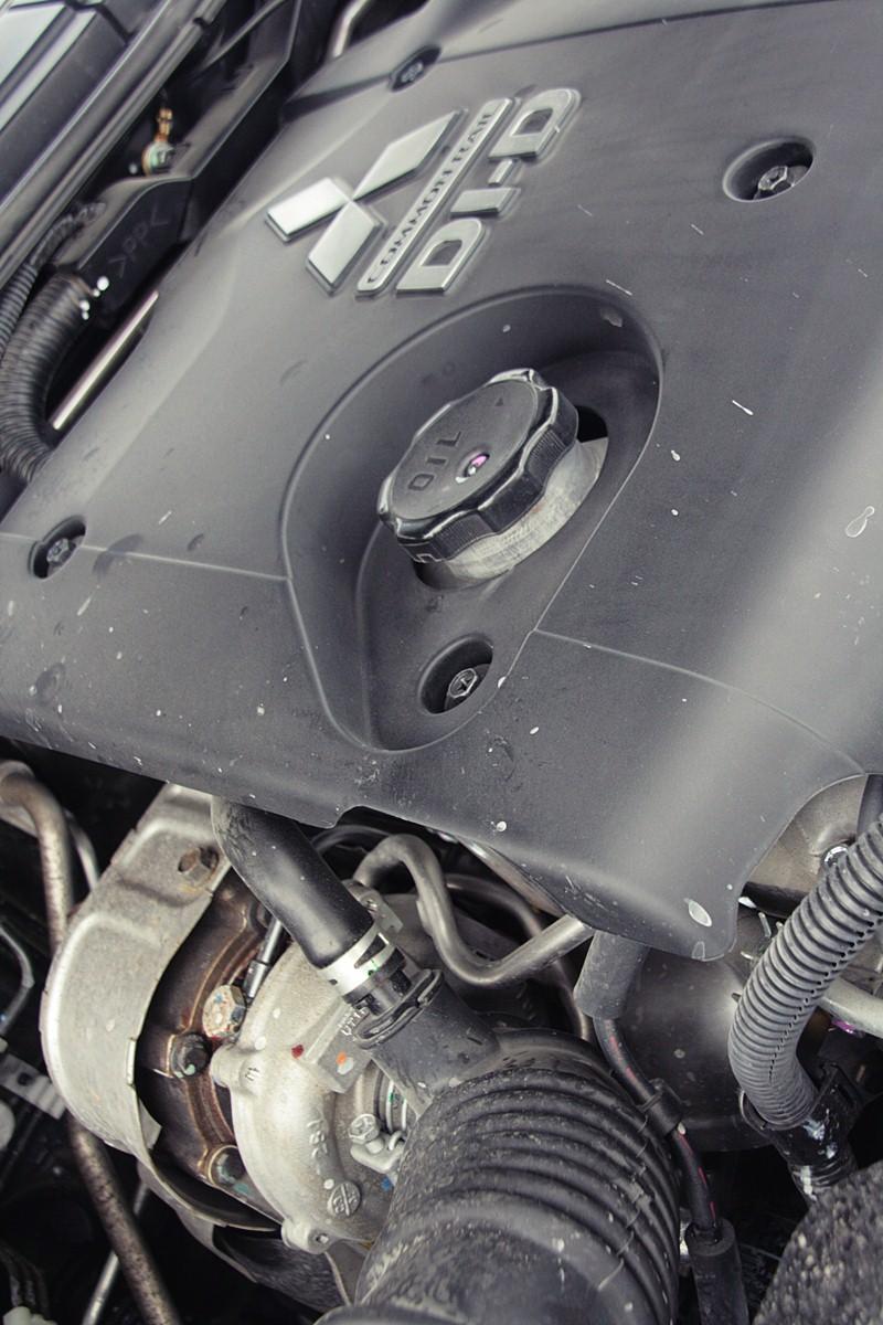 Mitsubishi Triton plus 2012