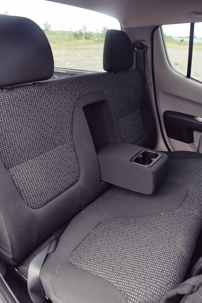 Mitsubishi Triton plus 2012