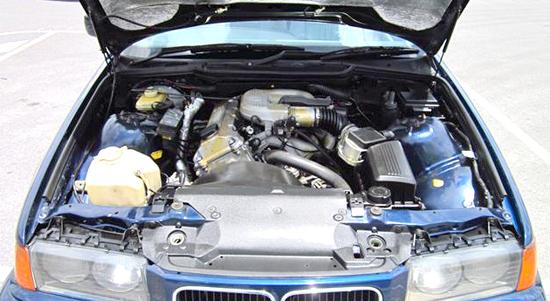 BMW 318 iA E36 M40