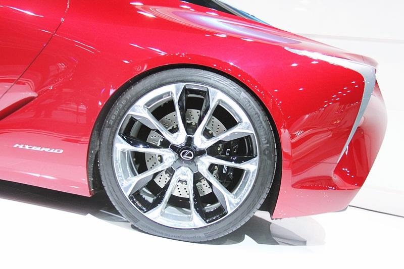 Lexus LF-LC