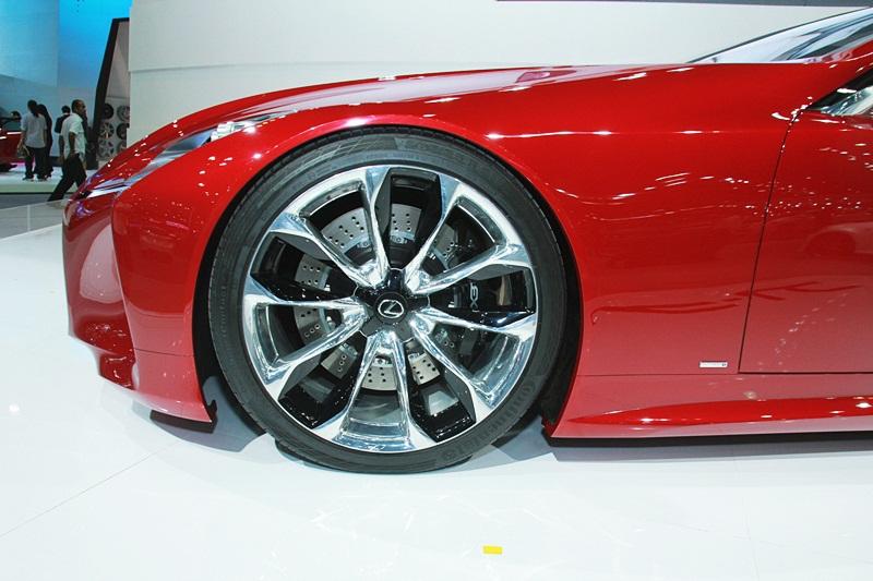 Lexus LF-LC