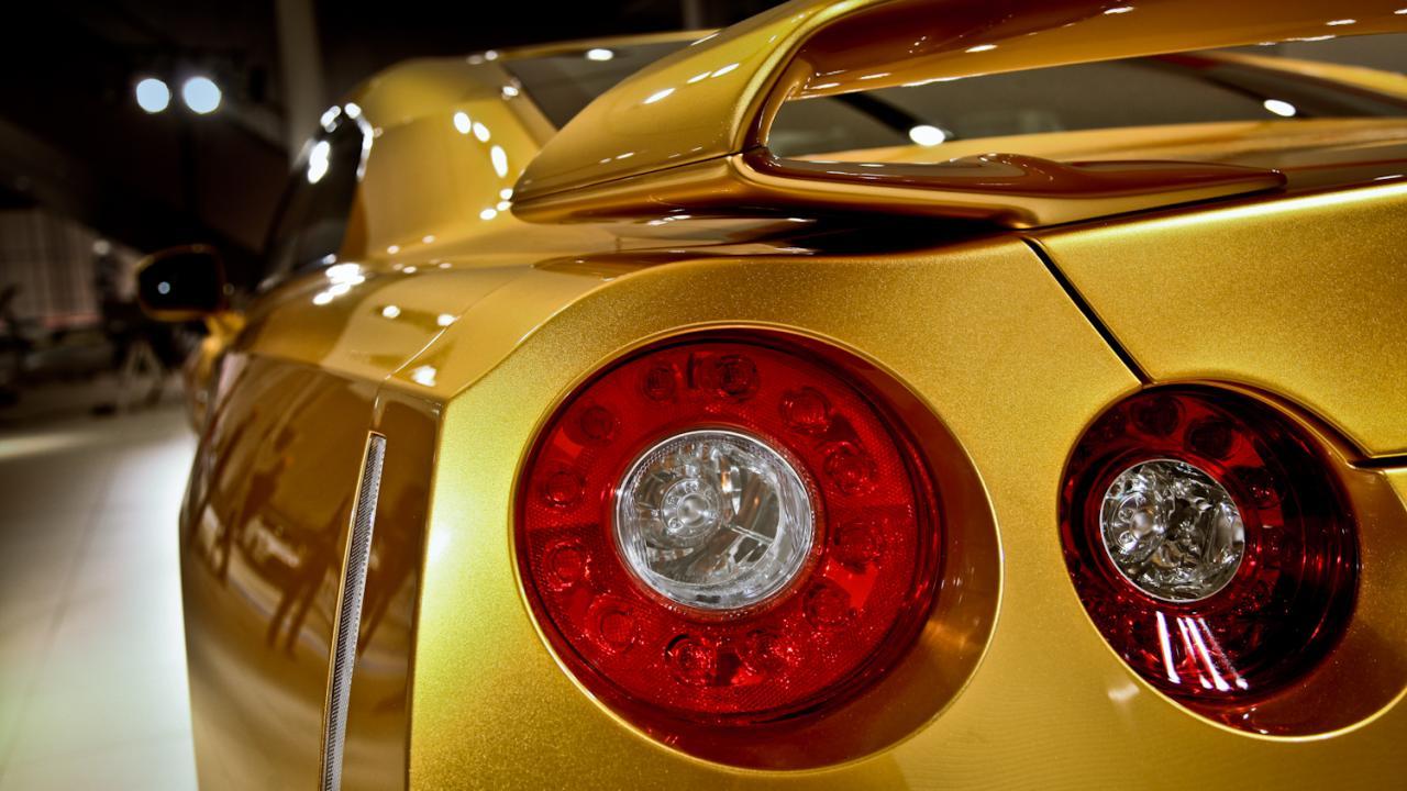 Nissan GT-R Bolt Gold