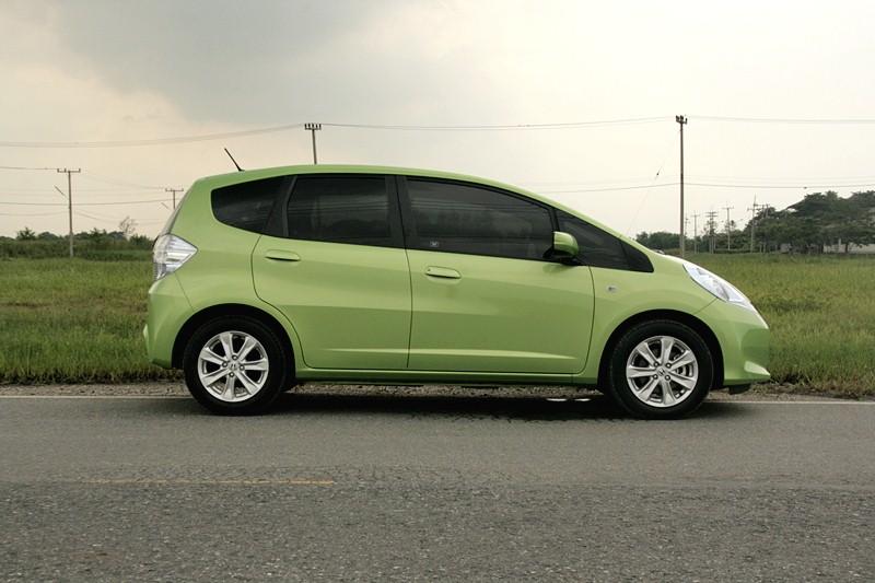 Honda Jazz Hybrid 