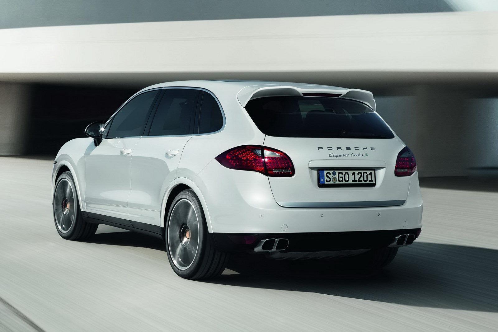  Porsche Cayenne Turbo S Storm  