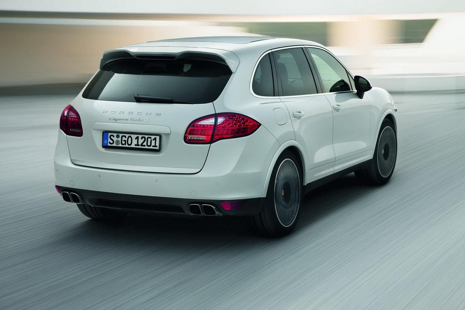  Porsche Cayenne Turbo S Storm  