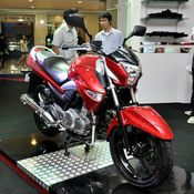 Suzuki Inazuma 250