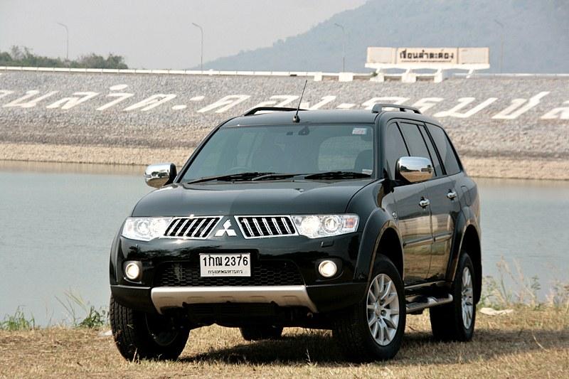 Mitsubishi Pajero Sport 2013