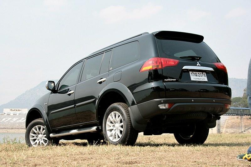 Mitsubishi Pajero Sport 2013