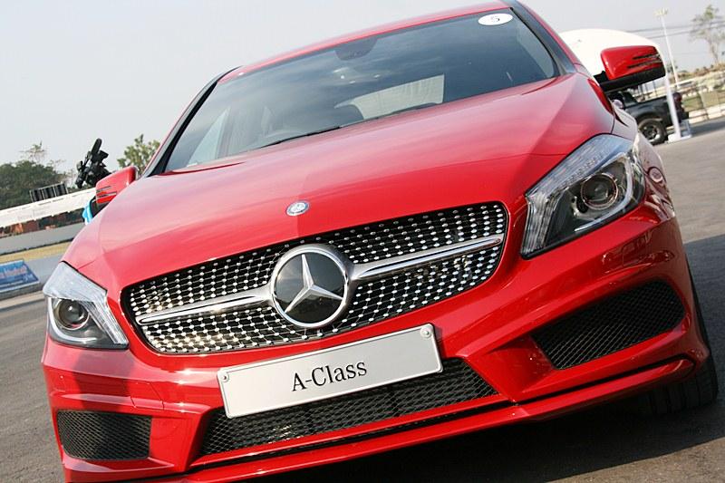 ทดสอบรถ Mercedes Benz A-Class