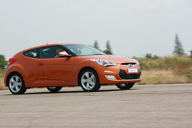 Hyundai Veloster