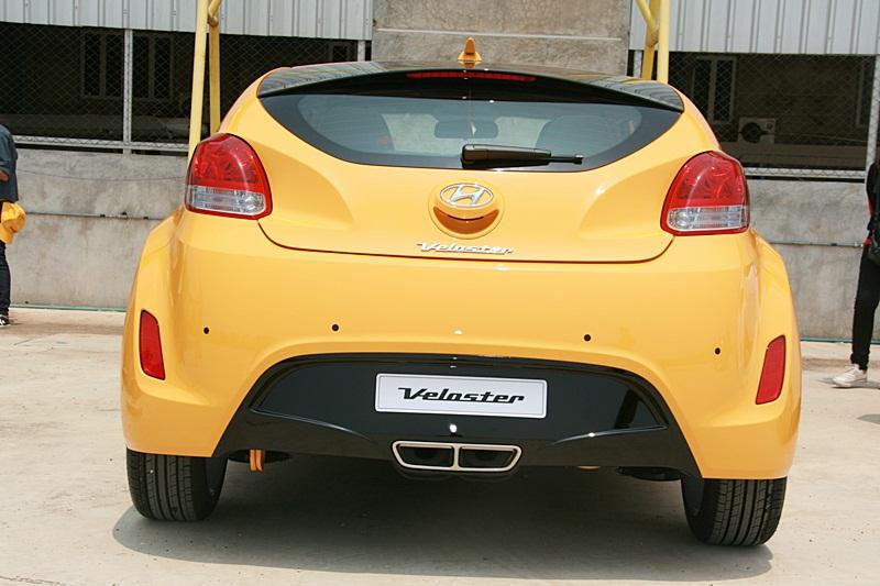 Hyundai Veloster