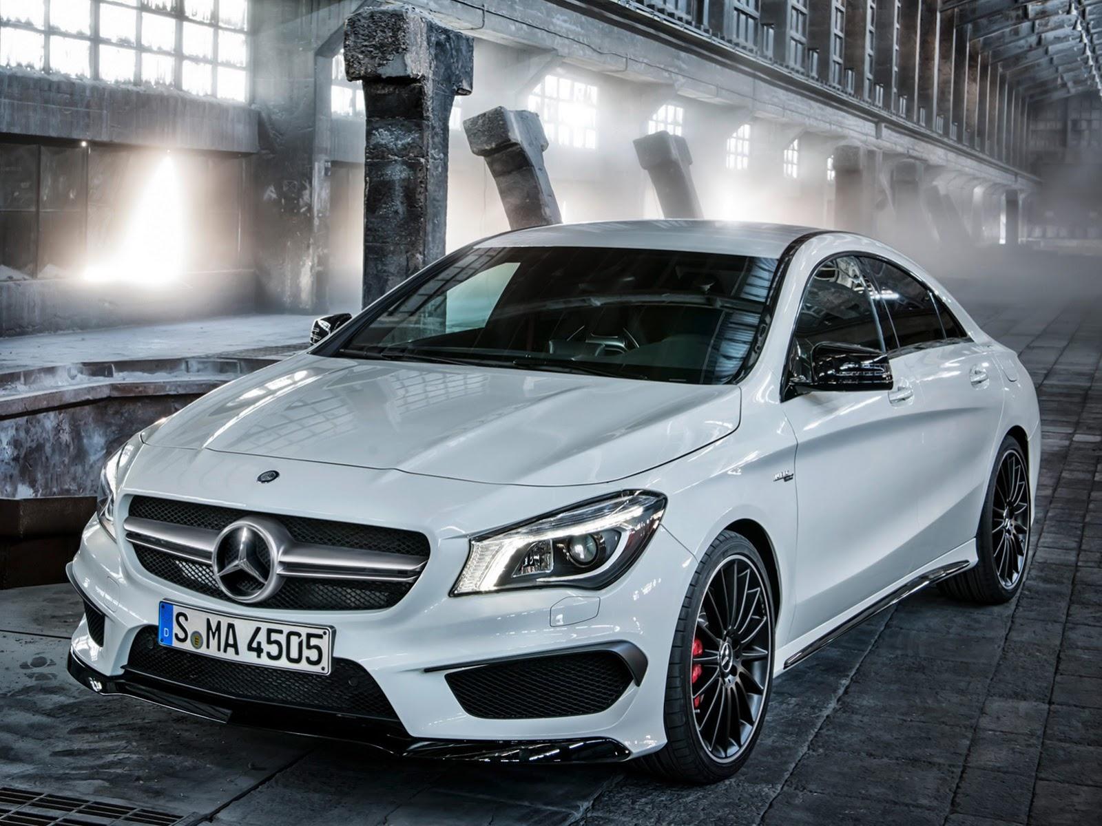 Mercedes Benz CLA 45 AMG 