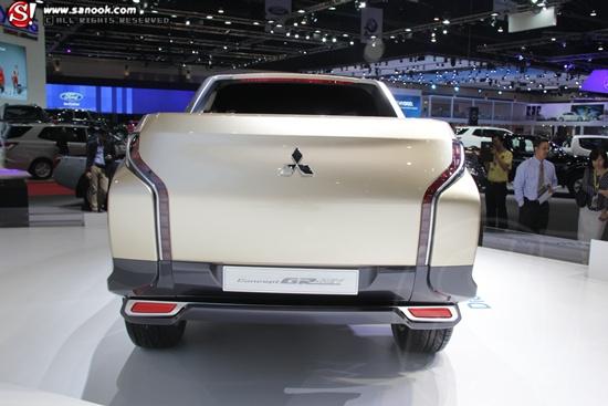 MITSUBISHI  มอเตอร์โชว์2013