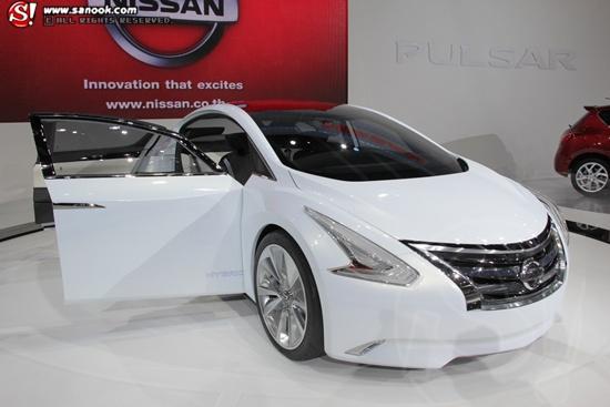 NISSAN  มอเตอร์โชว์2013