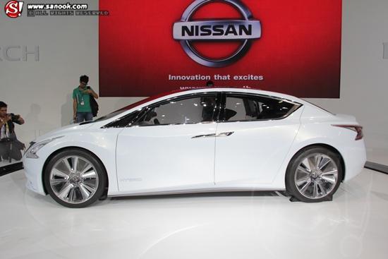 NISSAN  มอเตอร์โชว์2013